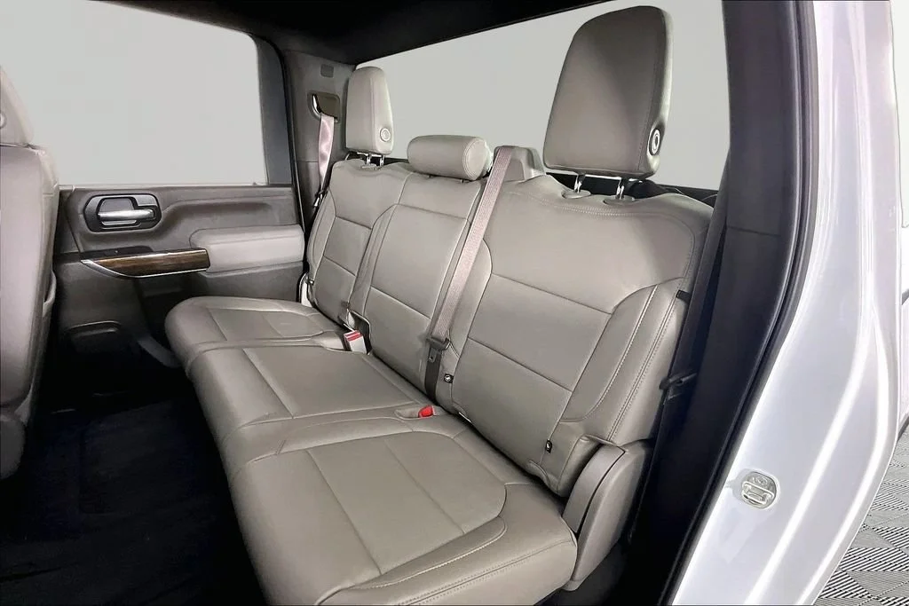 Certified Used 2022 Summit White GMC SLE image 20