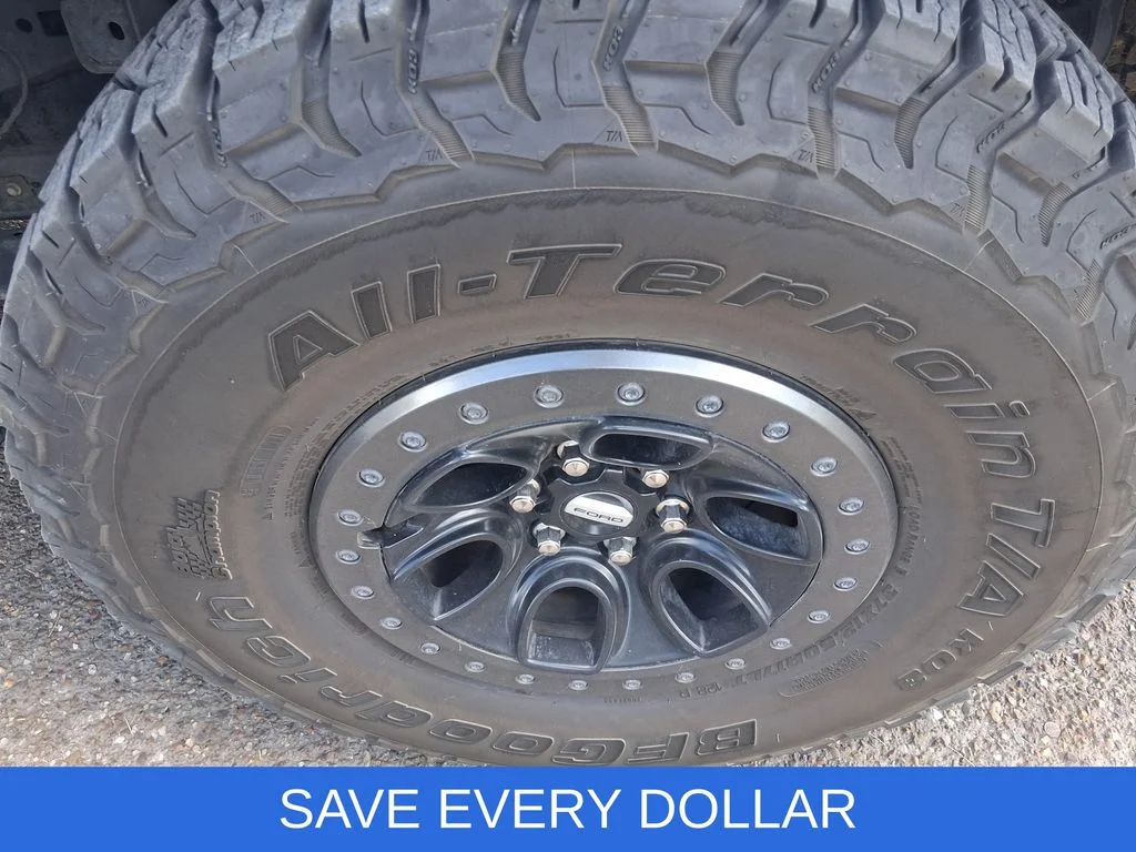 Used 2021 White Ford Raptor image 16