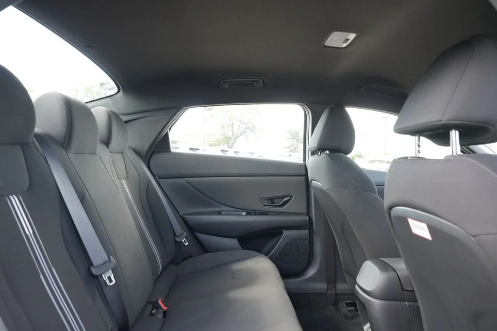 Used 2026 Gray Hyundai SEL Sport image 14