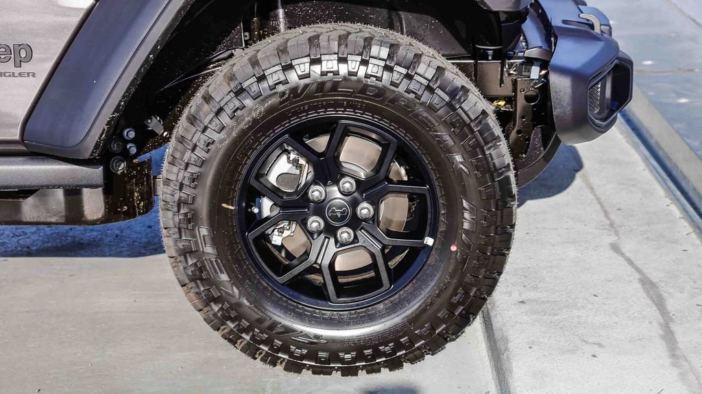 New 2026 Granite Crystal Metallic Clearcoat Jeep Willys image 11