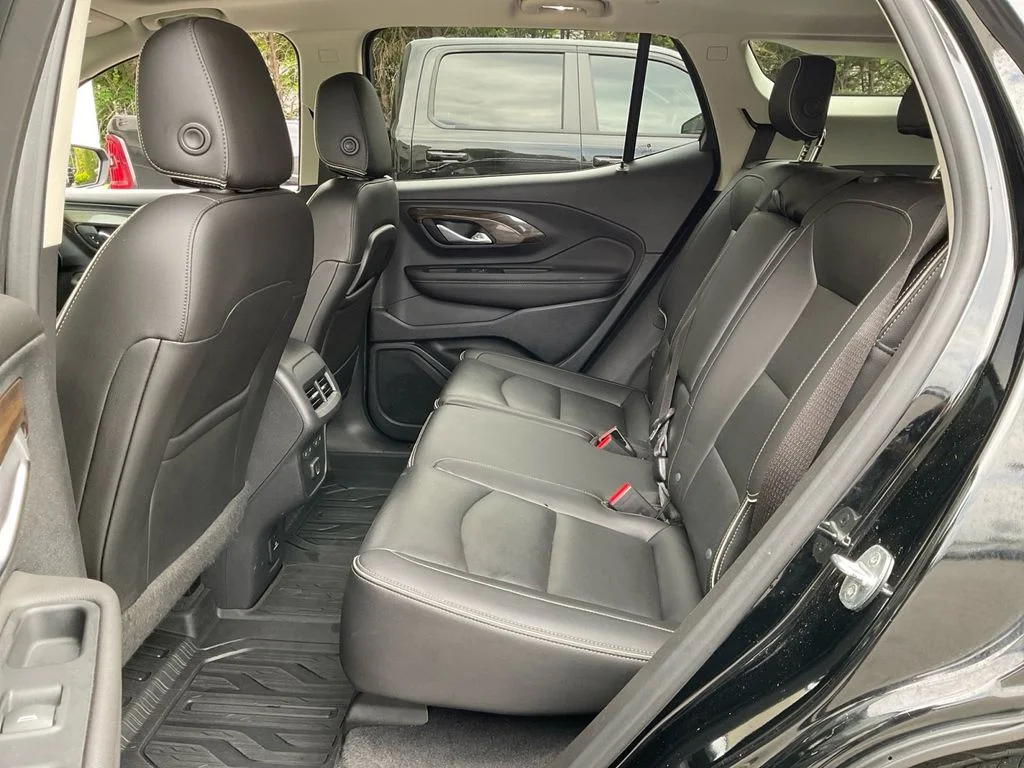 Used 2020 Black GMC Denali image 30