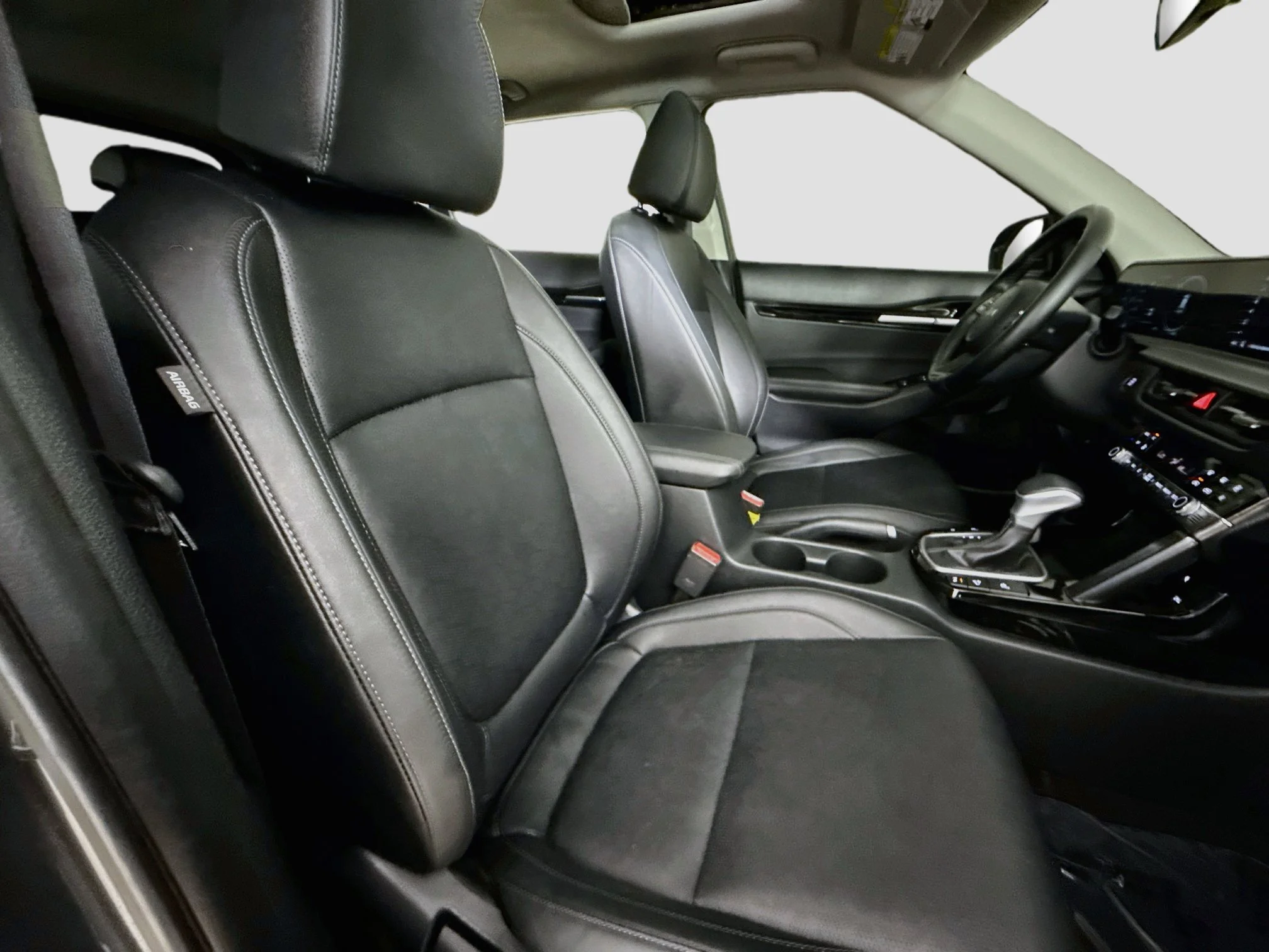 Used 2026  Kia EX image 31