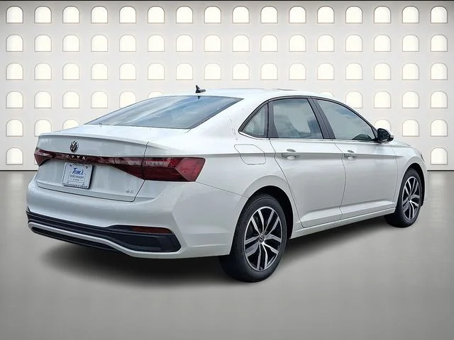 New 2026 White Volkswagen 1.5T SE image 4
