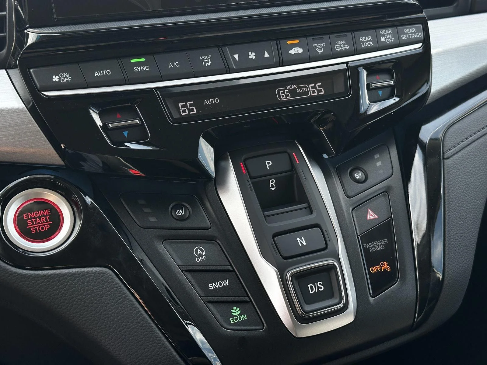 New 2026 Platinum White Pearl Honda Touring image 15