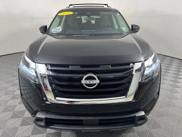 Used 2023 Black Nissan SV image 2