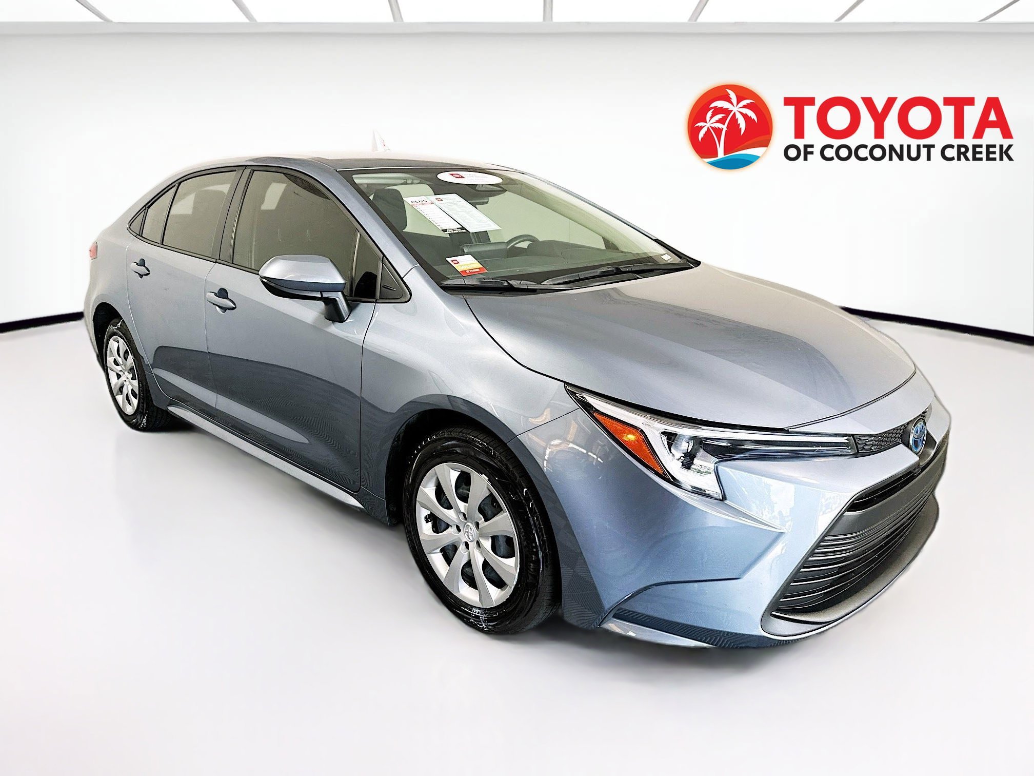 2025 Toyota Corolla LE Hybrid CVT's photo