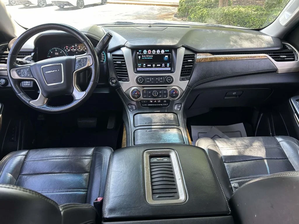 Used 2017 Silver GMC Denali image 11