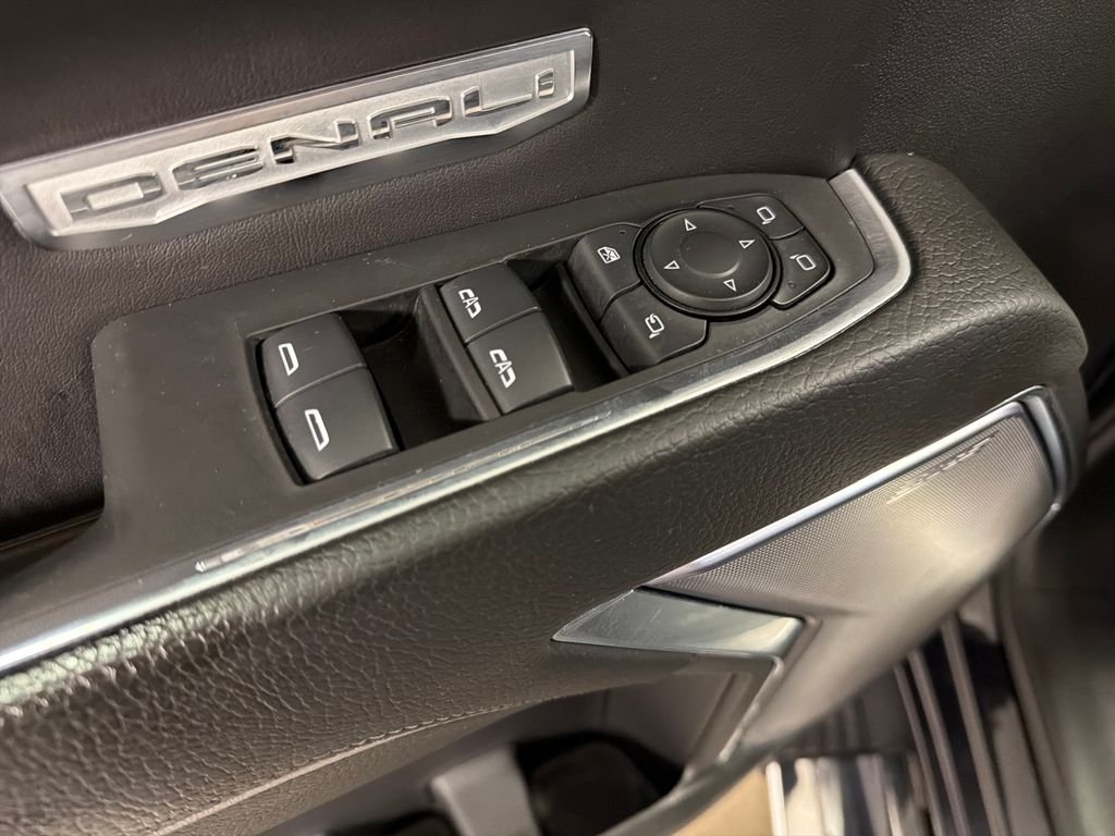 Used 2024 Silver GMC Denali image 24