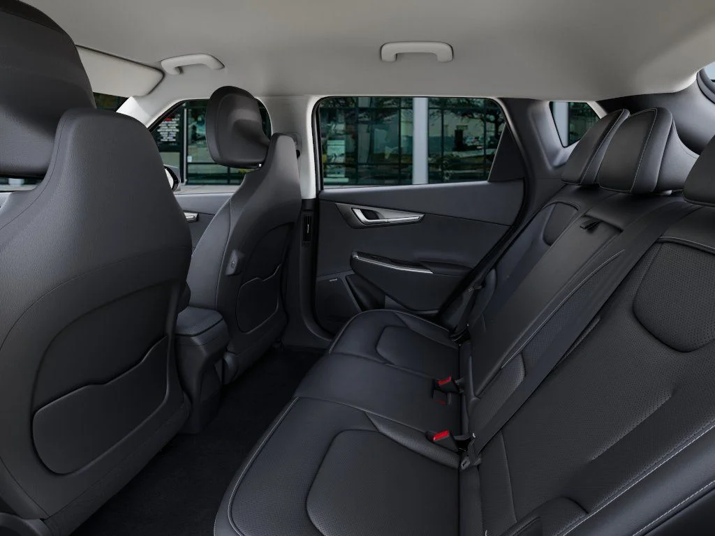 New 2026 White Kia Light image 18