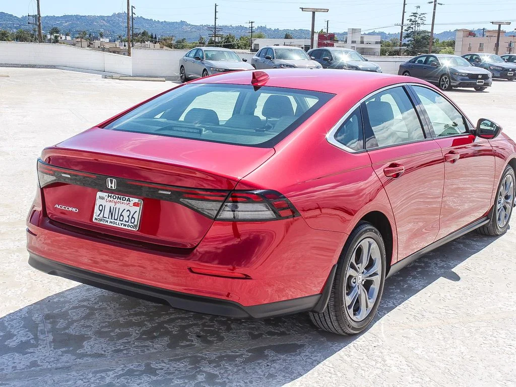 2024 Honda Accord EX - Photo 6