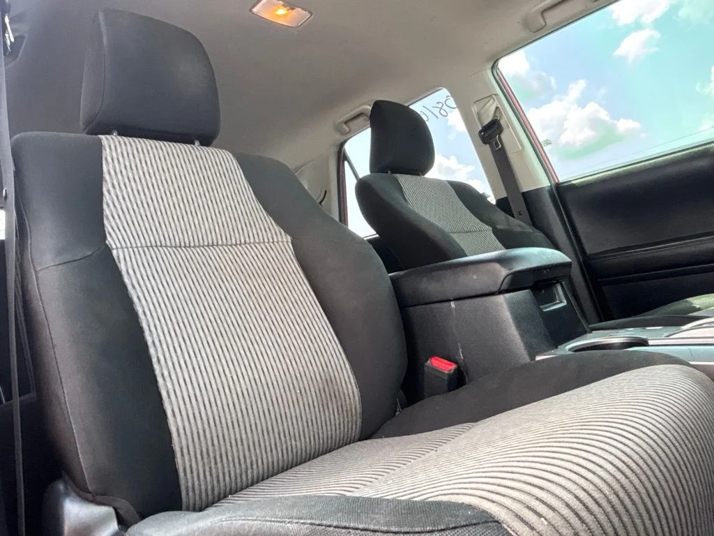 Used 2015 Red Toyota SR5 image 24