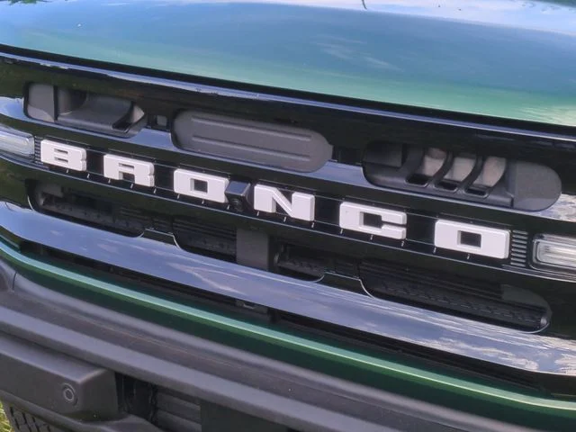 Used 2023 Green Ford Outer Banks image 36