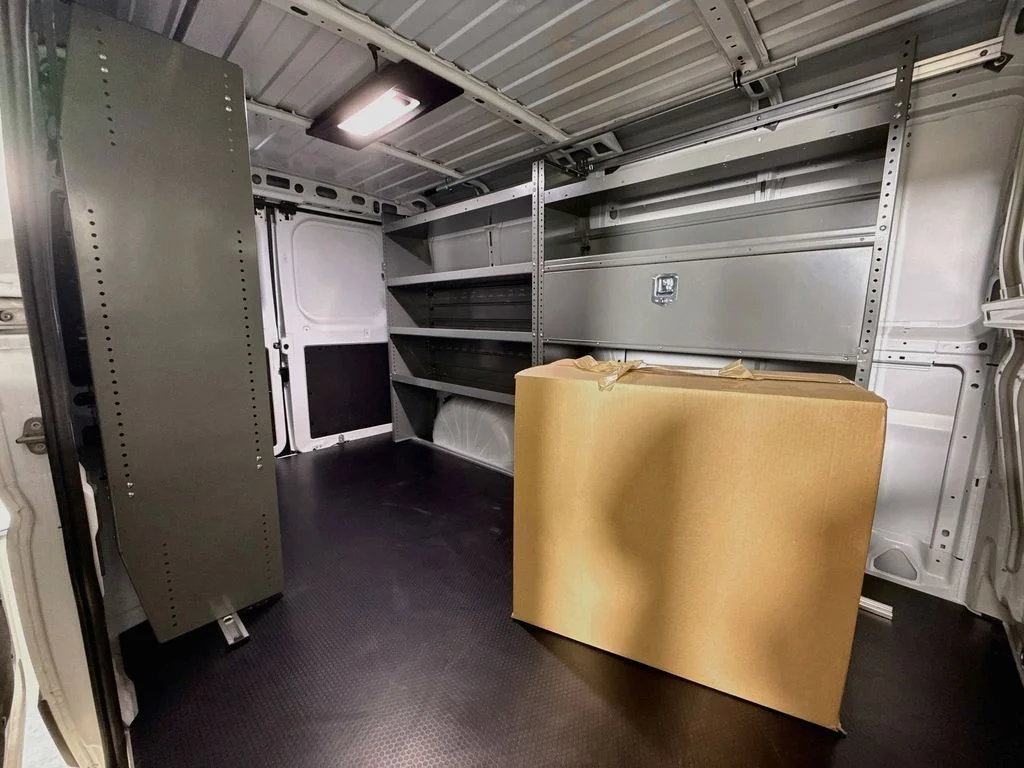 Used 2025 White Ram Base image 25