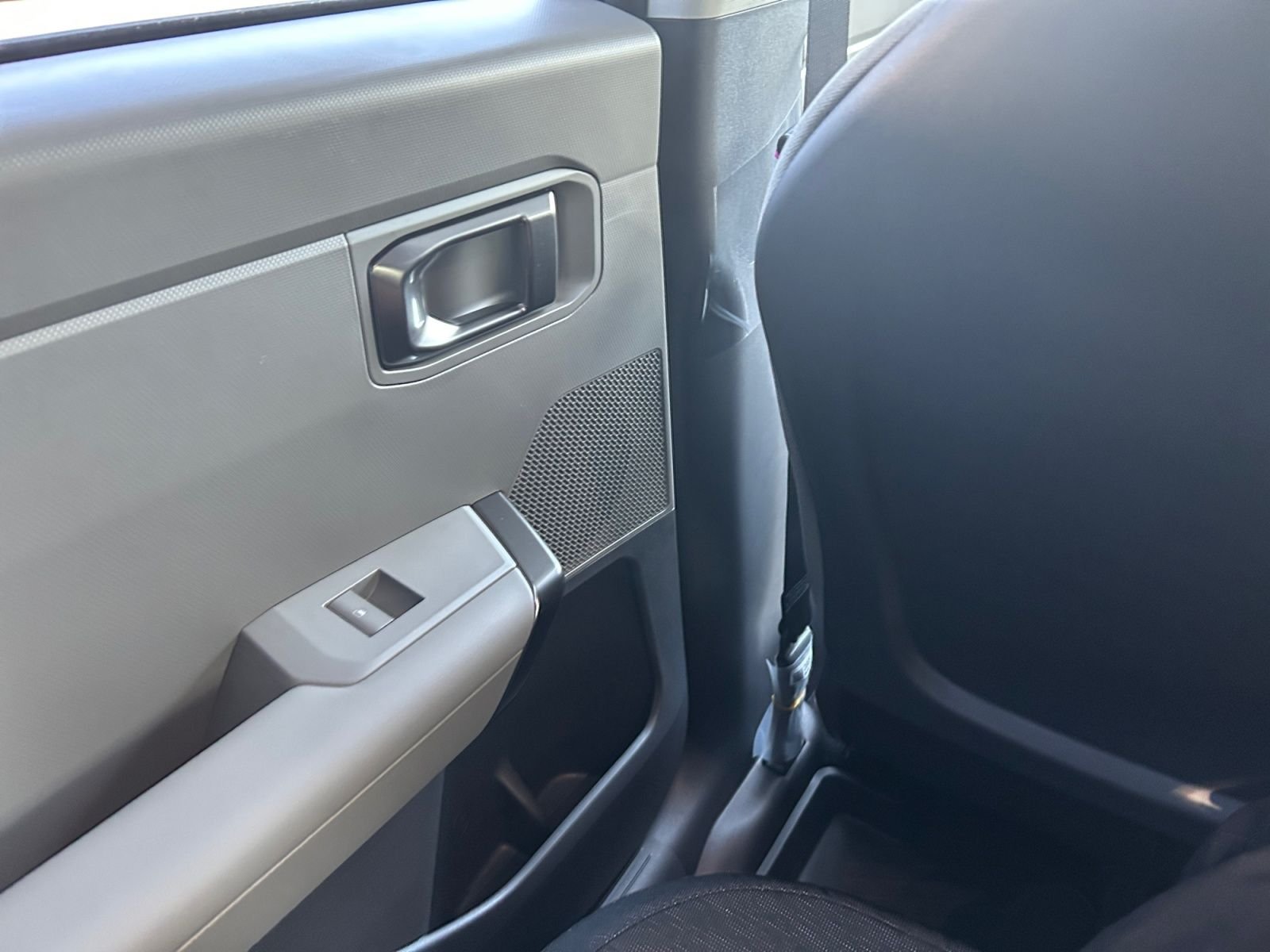 New 2027 Interstellar Gray Kia S image 21