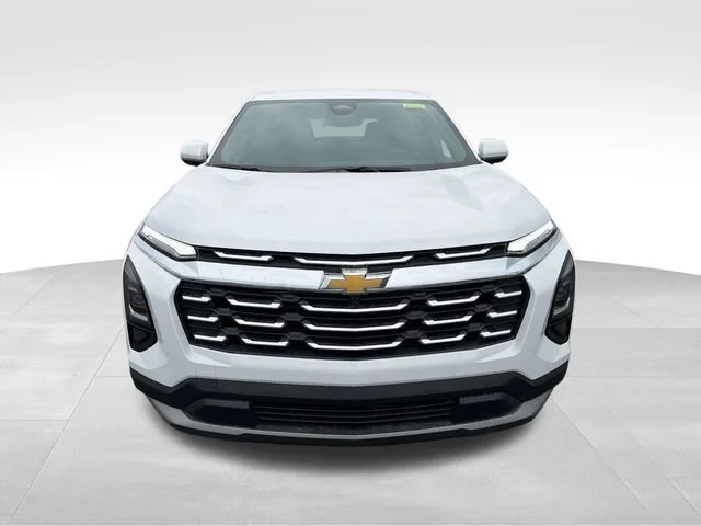 New 2027 Summit White Chevrolet LT image 10