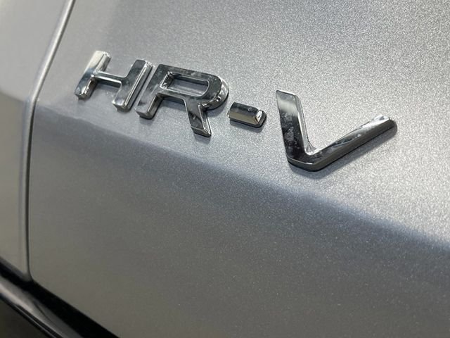 New 2027 Solar Silver Metallic Honda EX-L image 6