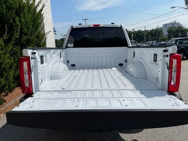 New 2026 Oxford White Ford F-250® XLT image 11