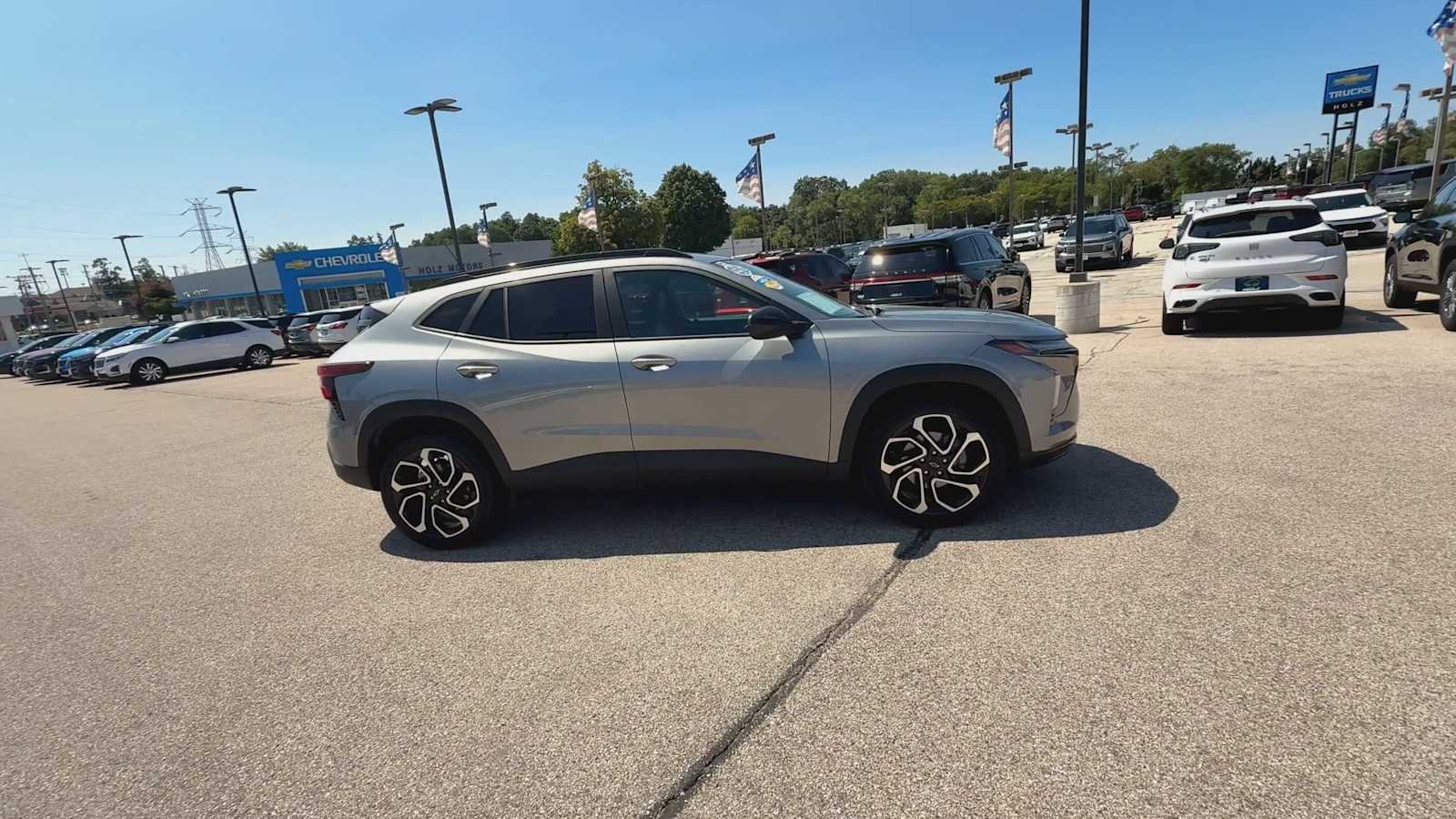 2024 Chevrolet Trax RS - Photo 9