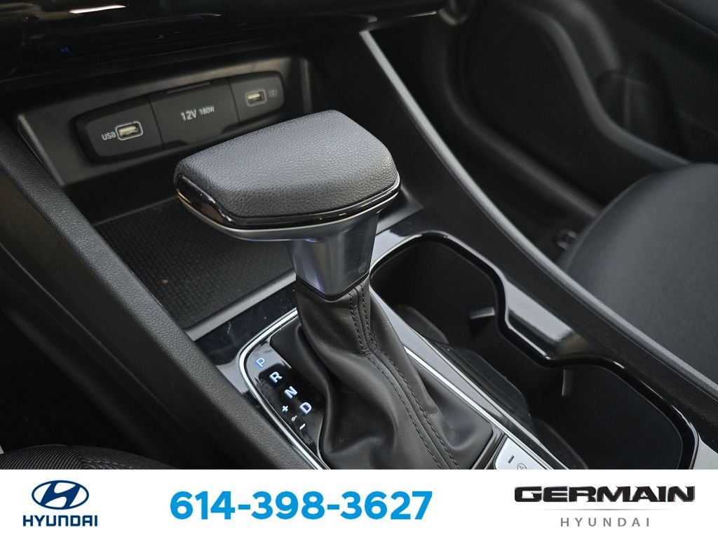 Used 2024 Black Hyundai SE image 26