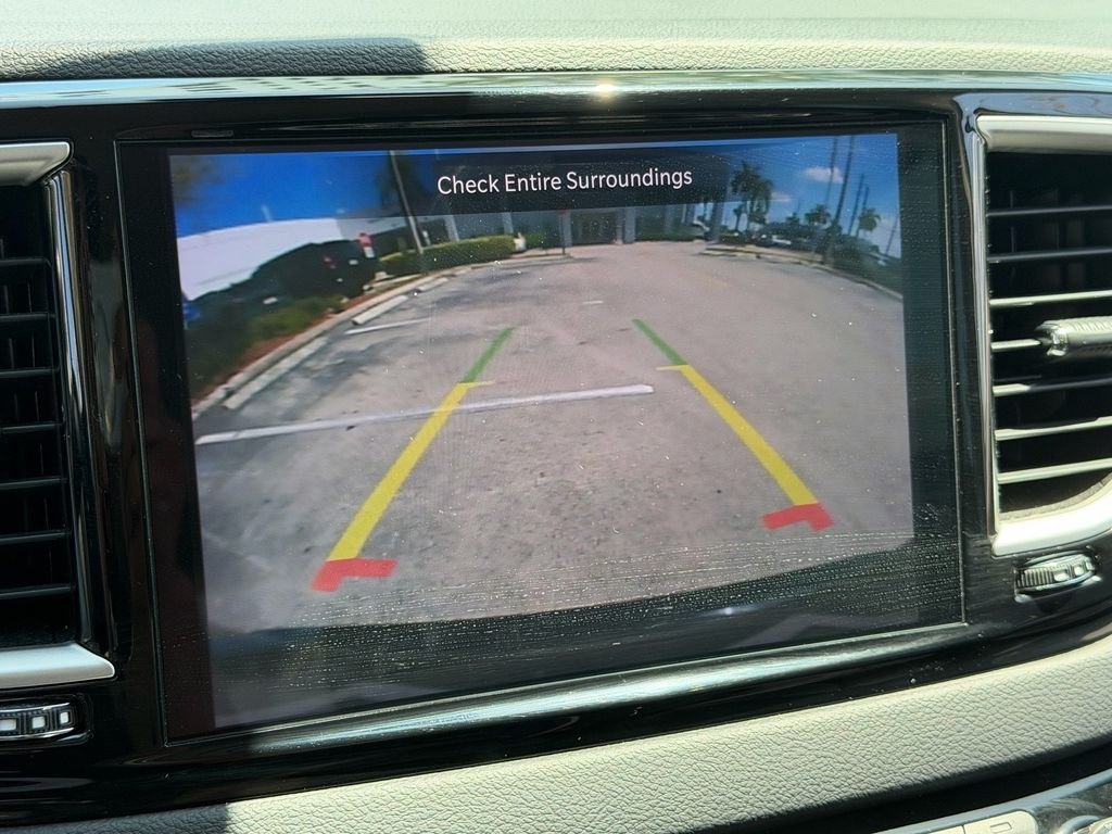 Used 2023 Black Chrysler Touring L image 24
