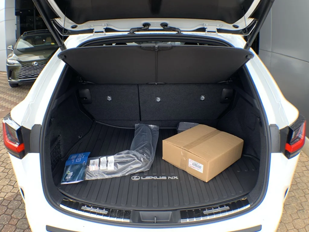 2026 Lexus NX PHEV 450h+ - Photo 24