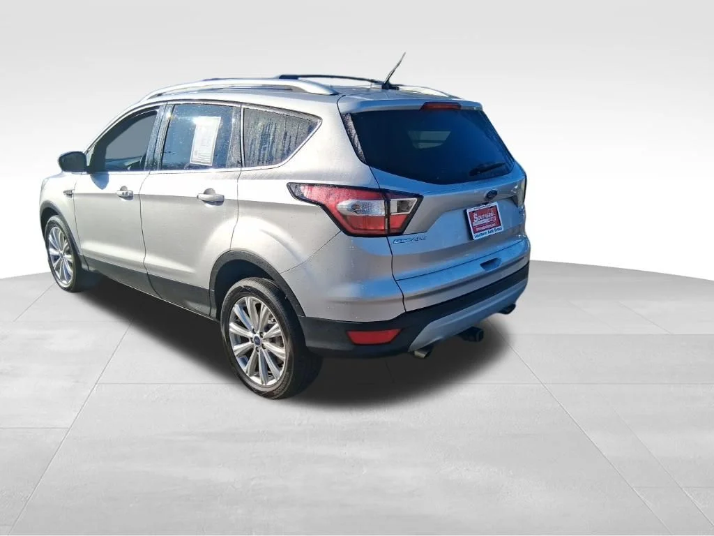 Used 2017 Silver Ford Titanium image 3