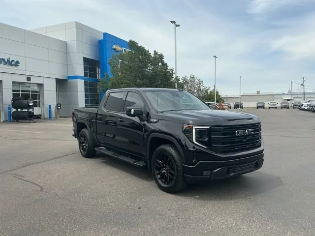2024 GMC Sierra Elevation 4WD Crew Cab Standard Box's photo