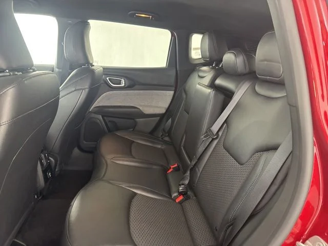 Used 2025 Red Jeep Latitude image 29