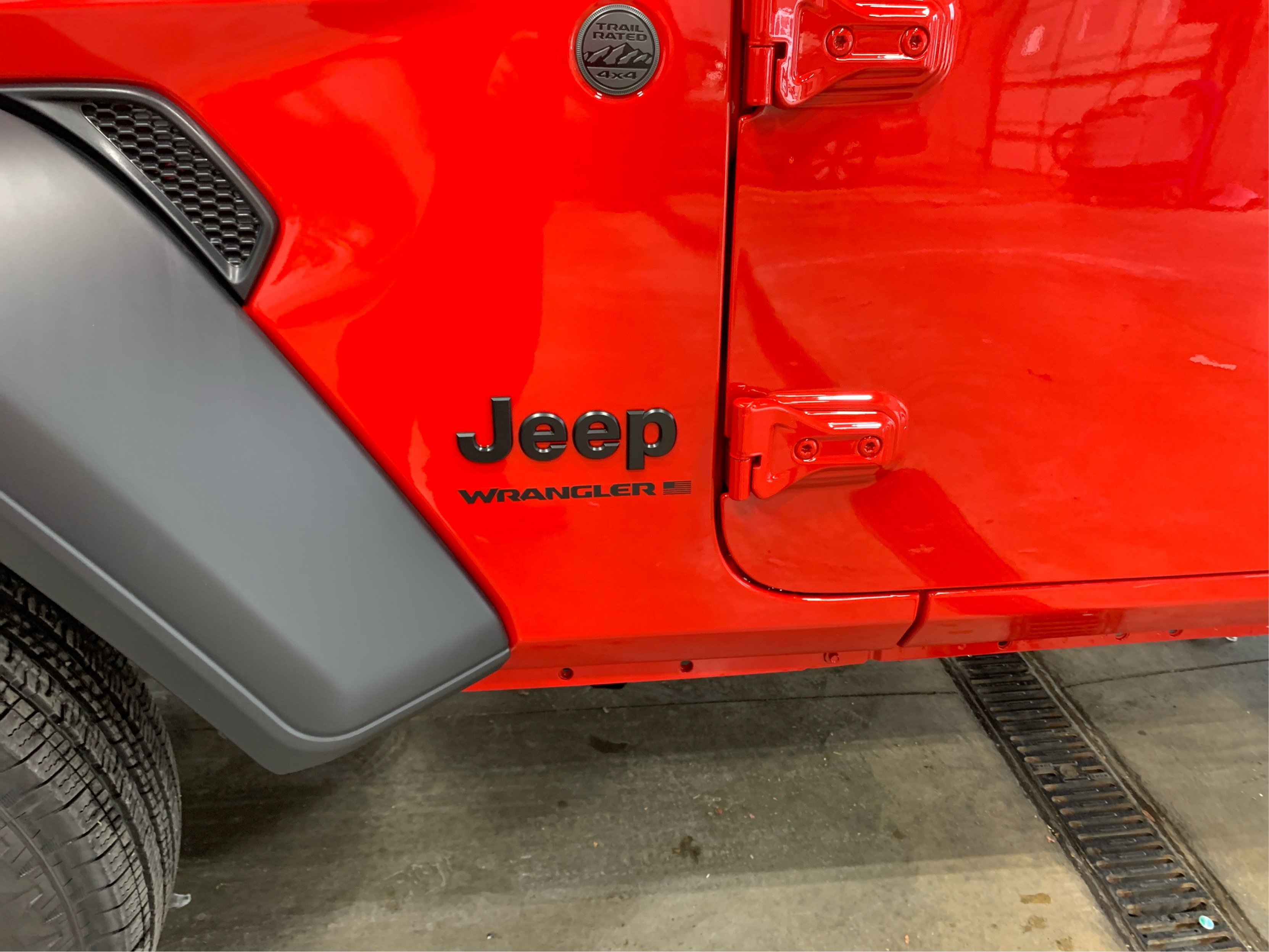 New 2026 Firecracker Red Clear-Coat Exterior Paint Jeep Sport image 22