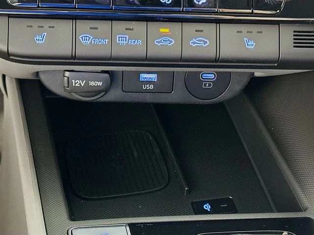 New 2026 Hyundai ELANTRA SEL Sport