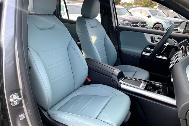 Used 2024 Gray Mercedes-Benz GLA 35 AMG® image 30