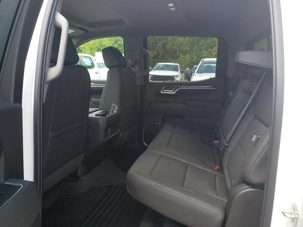 2026 Chevrolet Silverado 1500 RST - Photo 15