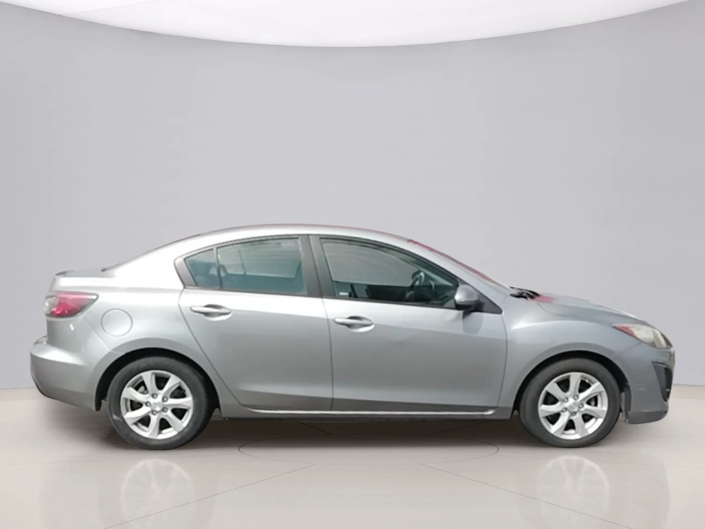 Used 2010 Silver Mazda I TOURING image 12