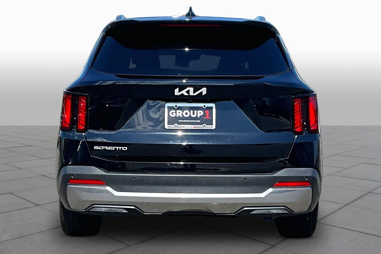 Used 2024 Ebony Black Kia EX image 5