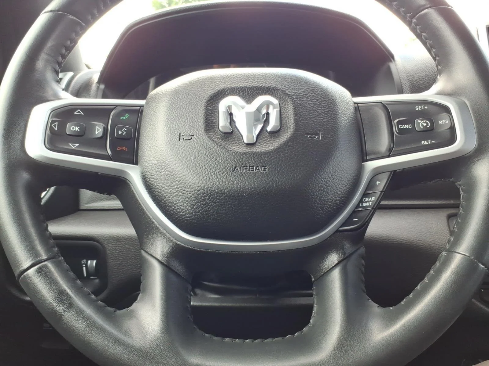 Used 2022 Hydro Blue Pearlcoat Ram Big Horn image 24