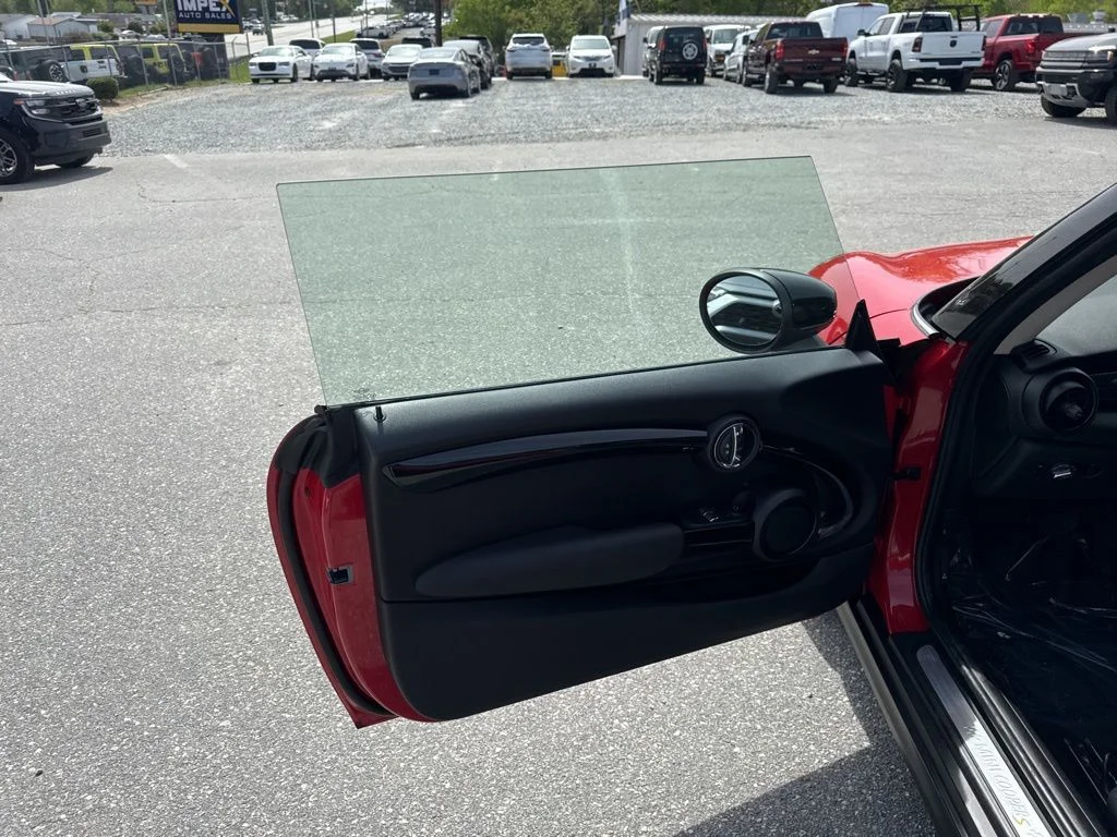Used 2020 Red MINI Signature image 20