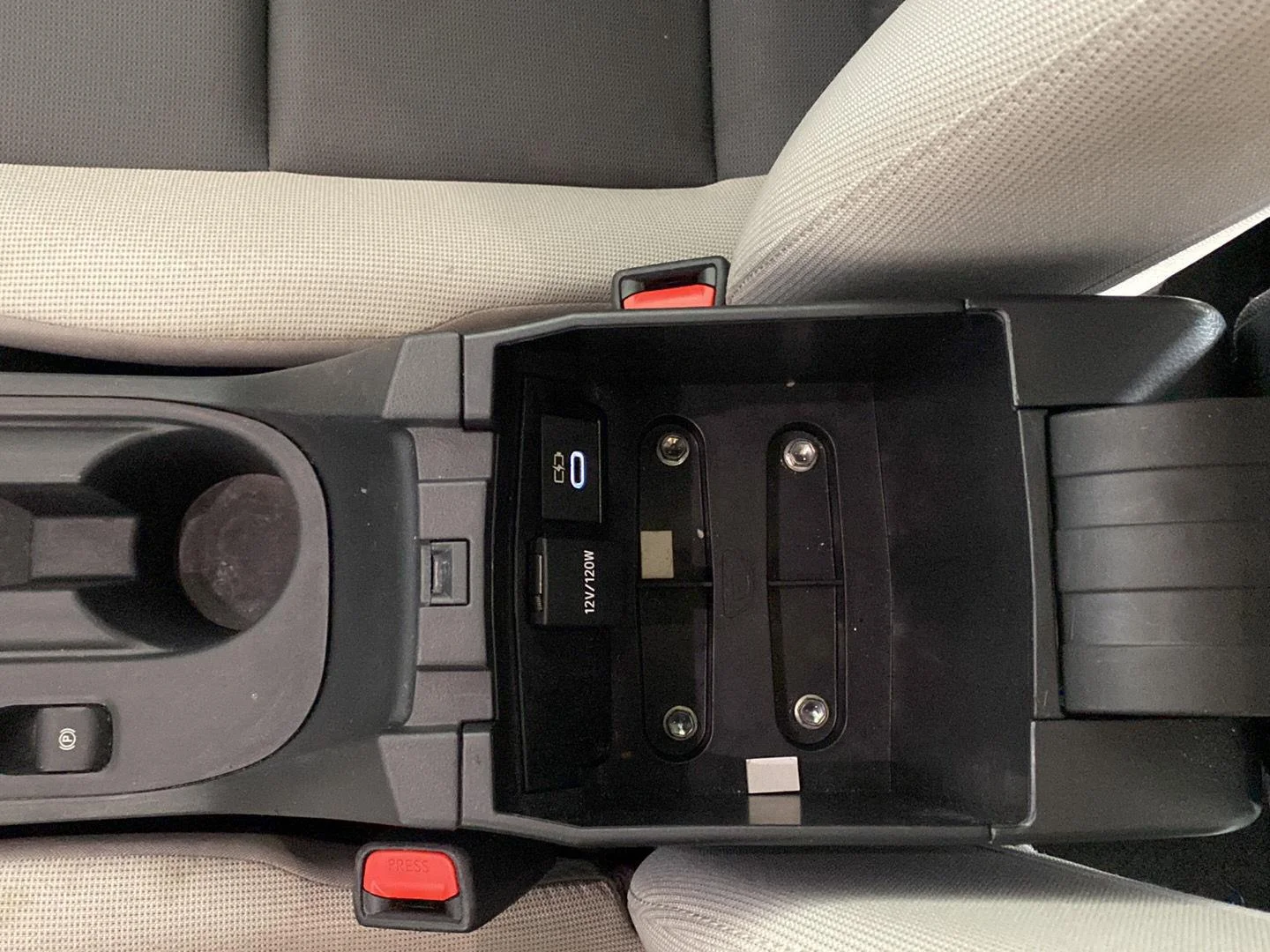 Used 2023 Ice Cap Toyota LE image 16