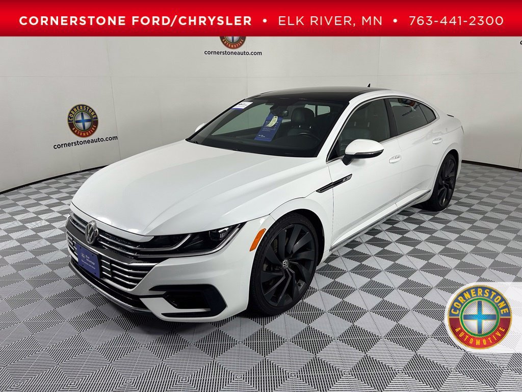 Used 2020  Volkswagen 2.0T SEL R-Line image 1