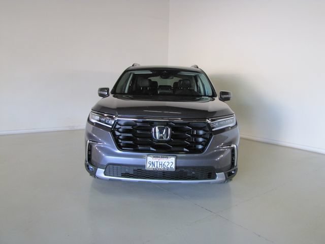 Certified Used 2025 Modern Steel Metallic Honda Touring image 2
