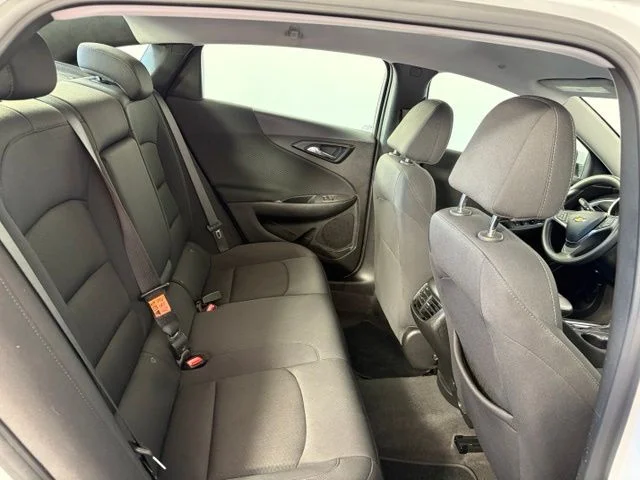 Used 2024 White Chevrolet LT image 30