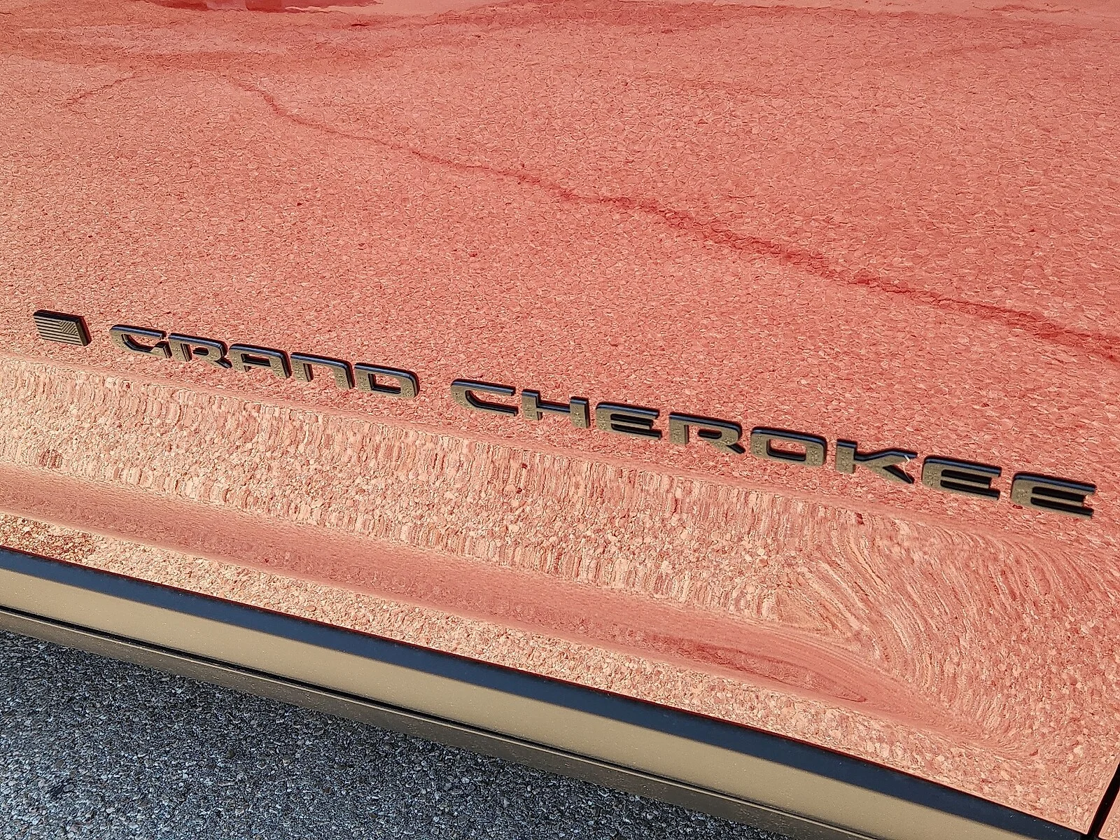 New 2026 Velvet Red Pearl-Coat  Paint Jeep LAREDO ALTITUDE 4X4 image 8