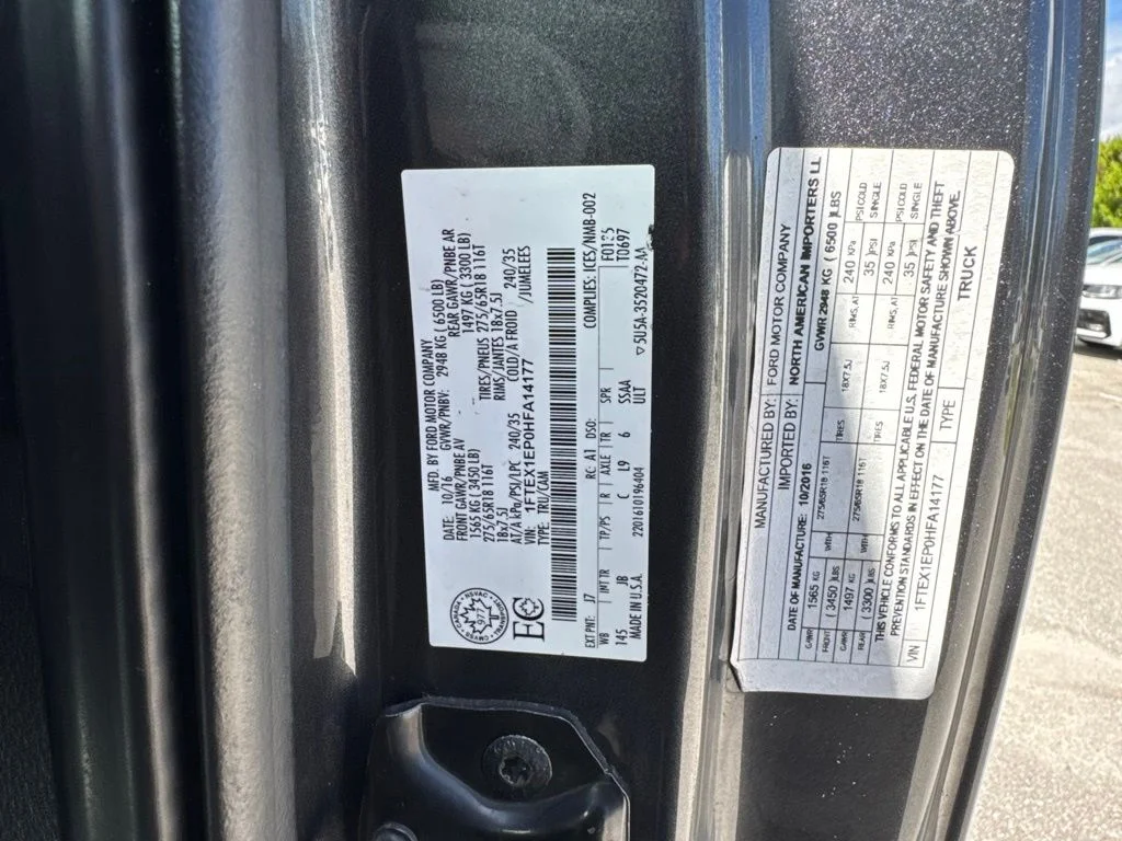 Used 2017 Shadow Black Ford Lariat image 14