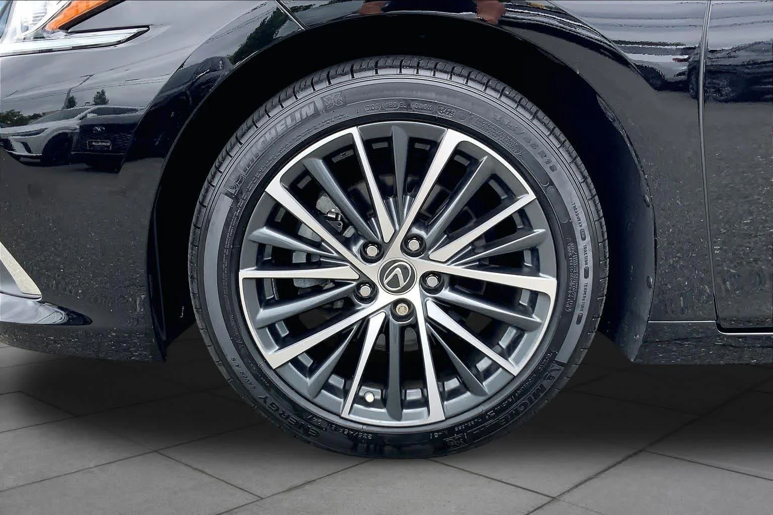 Certified Used 2024 OBSIDIAN Lexus  image 11
