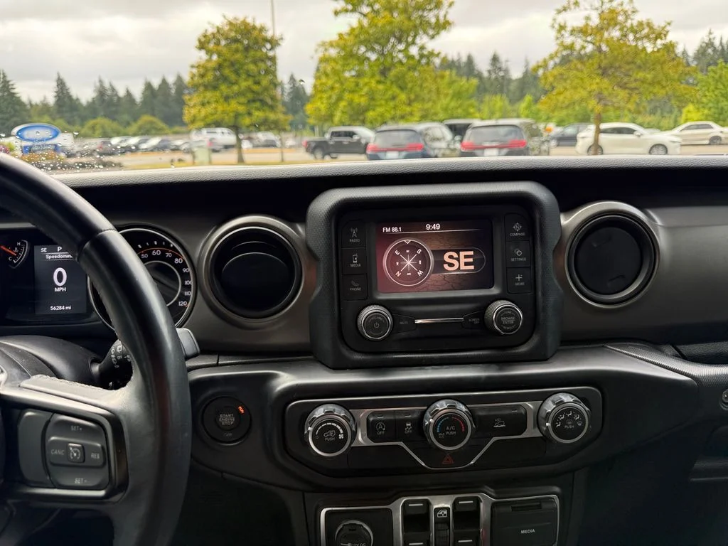 Used 2021 Black Jeep Unlimited Sport S image 15