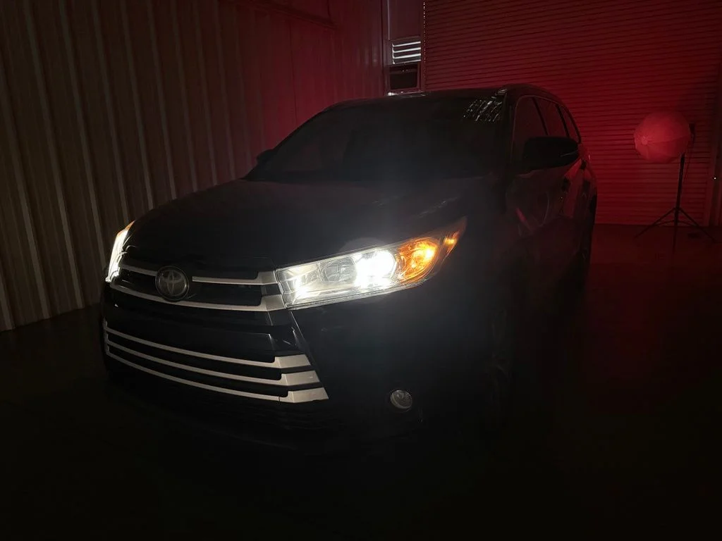Used 2019 Black Toyota XLE image 8