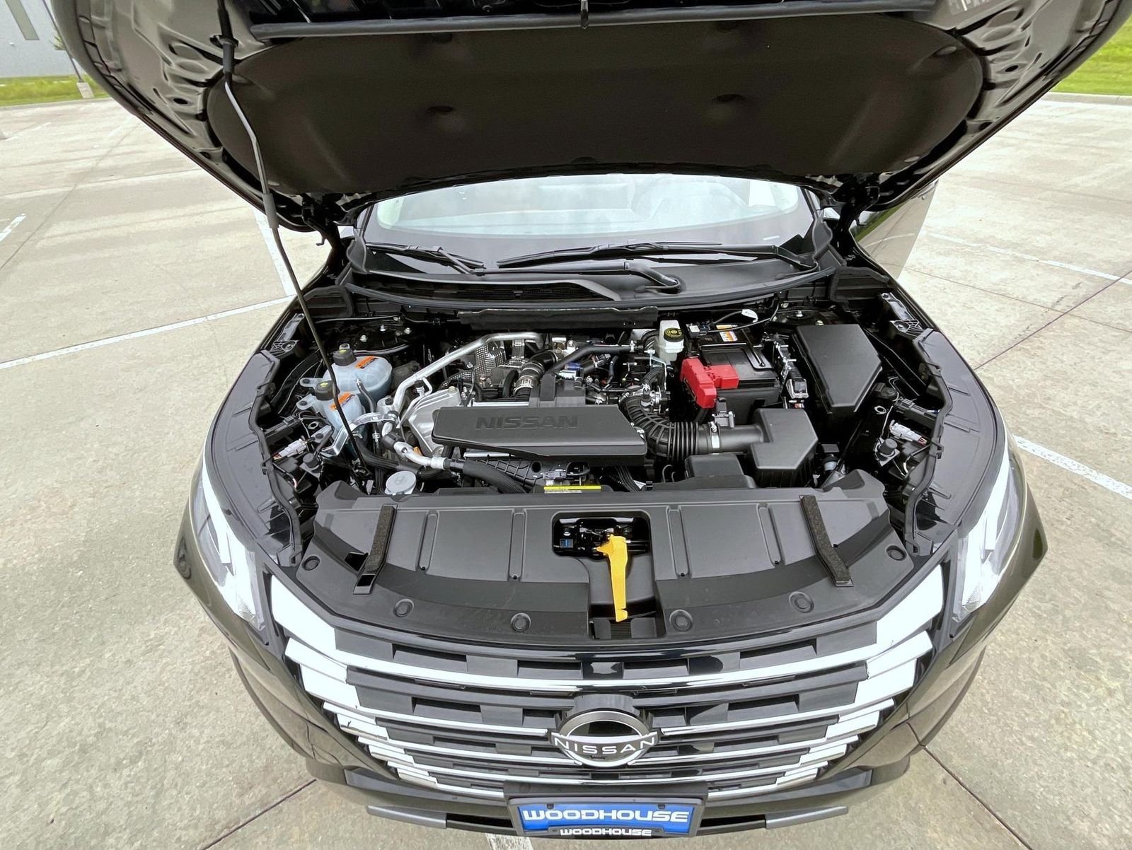 New 2026 Black Nissan Platinum image 24