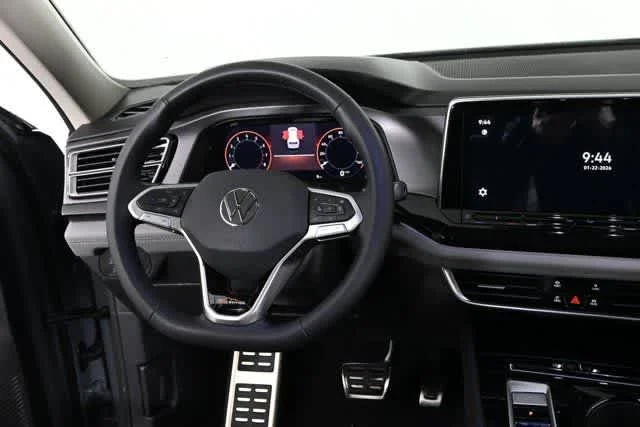 New 2026 Pure Gray Volkswagen 2.0T Peak Edition image 10