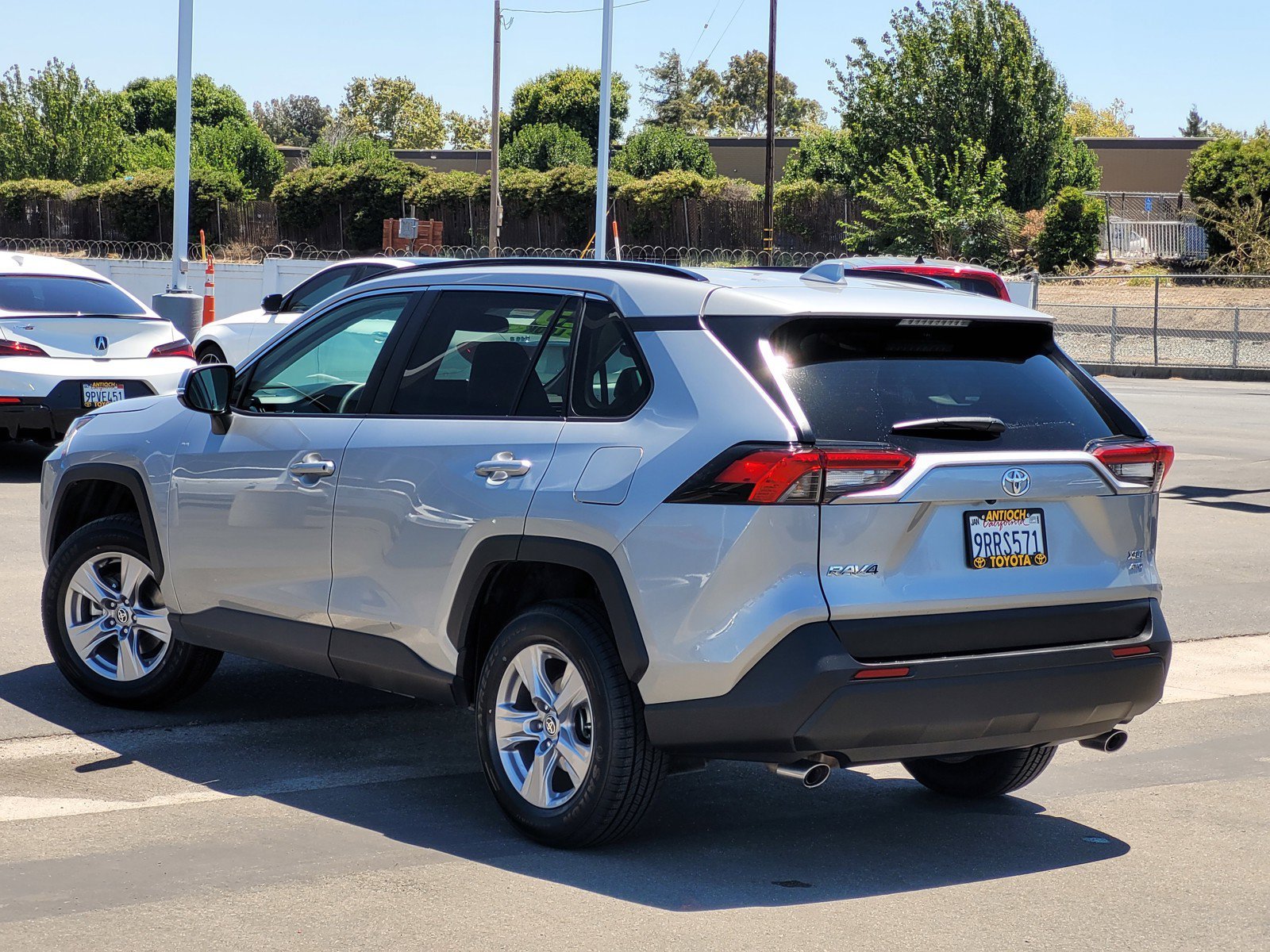 Used 2025 Silver Toyota XLE image 6