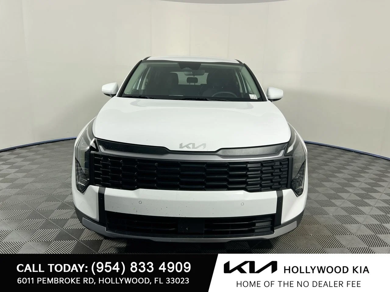 New 2026 Glacial White Pearl Kia LX image 9