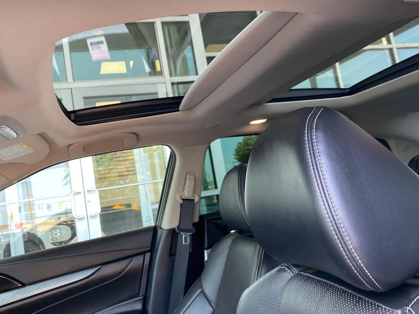 Used 2017 Gun Metallic Nissan SL image 25